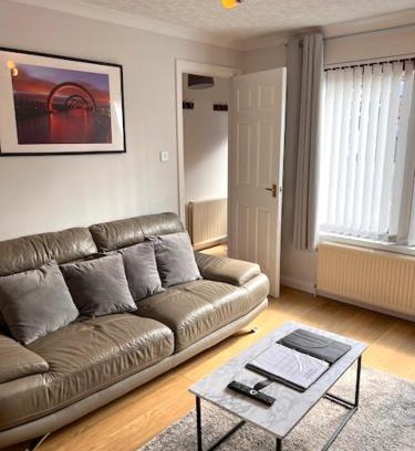 Falkirk Apartment | Child-Friendly Kelpies Serviced Apartments - Rated 9/10!