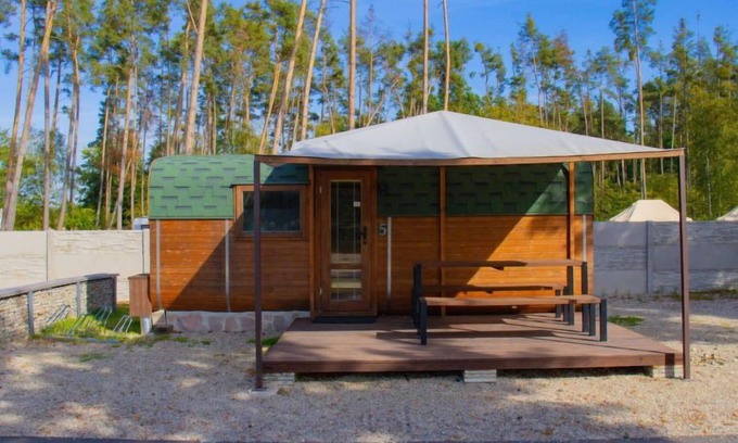 Hradec Kralove House | Discover Kemp Stříbrný rybník with Ocean & Lake Views