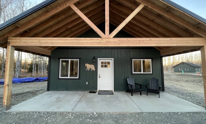 Kalifornsky Cabin | Exceptional Kenai Adventure Cabins: Pet-Friendly Retreat