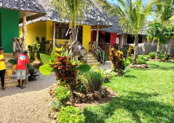 Kendwa Bed & Breakfast | Affordable Family Retreat at Kendwa Carletto Style Hotel