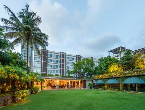 Park Street Hotel | Discover Kenilworth Hotel, Kolkata: Comfort & Great Amenities