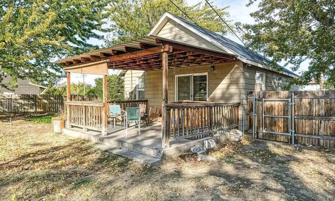 Tri-Cities House | Welcoming Kennewick Home with Pet-Friendly Amenities