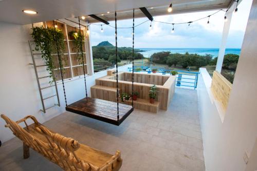 Big Beach House | Oceanfront Retreat at Kenting Shin Yu Homestay - 9.3/10