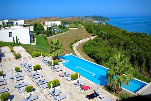 Ishem Apartment | Family-Friendly Kepi Apartment with Pool Access