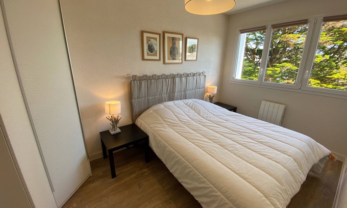 Carnac Apartment | Experience Kerenflech - Bel Appart 3* with Balcony & Breakfast