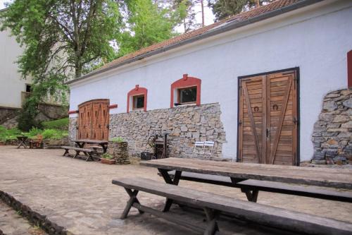 Koszeg Apartment | Discover Keresztkúti Erdei Pihenőhely: Guest Rated 9.1