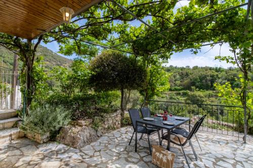 Drimonas Apartment | Experience Kerkis Traditional Guesthouse: Family & Pet Friendly