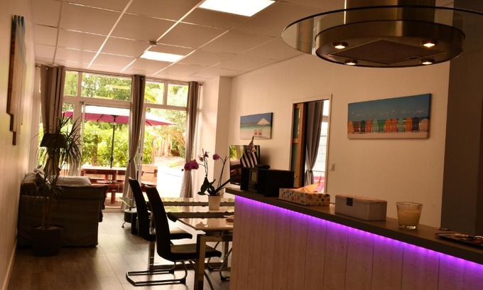 Combrit Apartment | Kerloch Gwen: Guest Rated 9/10 with Ocean View & Pool