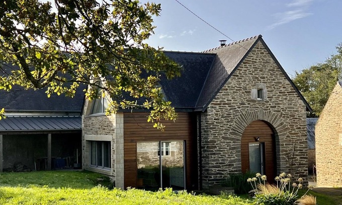 Clohars-Carnoet House | Serene KERNABEC House - Ideal for Families near Doelan Port