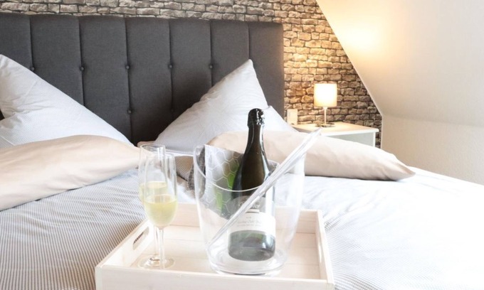 Kobern-Gondorf Apartment | Guest Rated: Impressive Four-Bed Room at Winzerhof Künster