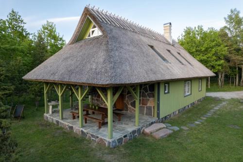 Rahtla House | Oceanfront Kernuti House: Guest Rated 9.7/10, Family Friendly