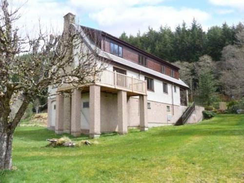 Beauly House | Kerrow Burn Lodge Cannich Inverness-shire