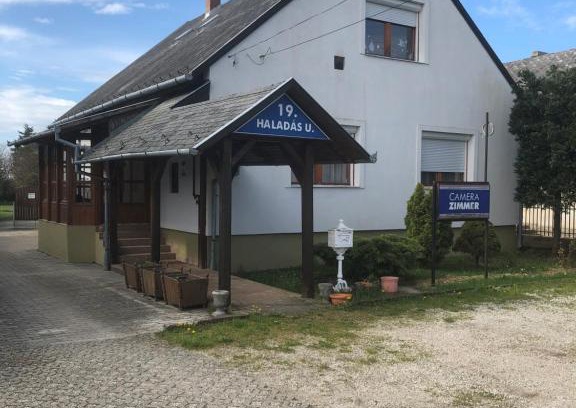 Nagykanizsa House | Budget-Friendly Stay at Kertész Rózsa Vendégház