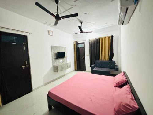 Faizabad House | Pet-Friendly Kewat Homestays: A Family Retreat Awaits