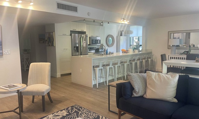 Key Biscayne Apartment | Beachside Bliss: Key Biscayne Chic 3-Bedroom Retreat