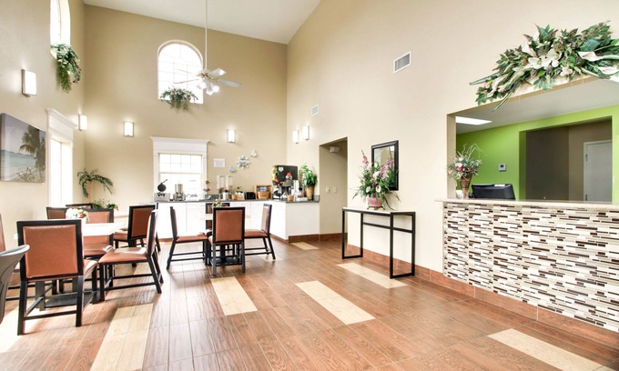 Millbrook Hotel | Comfortable Key West Inn - Millbrook with Family-Friendly Perks