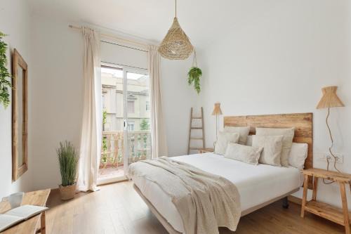 La Sagrada Familia Apartment | Family-Friendly Getaway at KeyFamily Sweet Home, 4-Star Stay