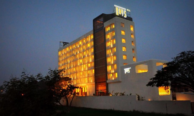 Kochi Hotel | Discover Keys Select by Lemon Tree Hotels in Kochi