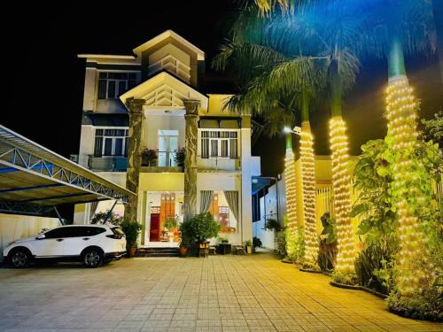Tanh Linh Hotel | Discover KHÁCH SẠN 25/12: Pet-Friendly & Family Welcome