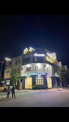 Trang Bom Hotel | Comfortable Stay at Khách sạn An An with Breakfast Included
