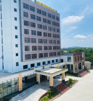 Anh Son Hotel | Kim Nhan Hotel: Rated 9/10 with Pool & Family-Friendly Services
