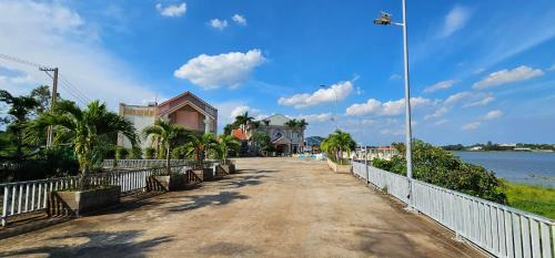 Phuoc Tan Hotel | Lake Side Palace Hotel - Breathtaking Lakefront Experience