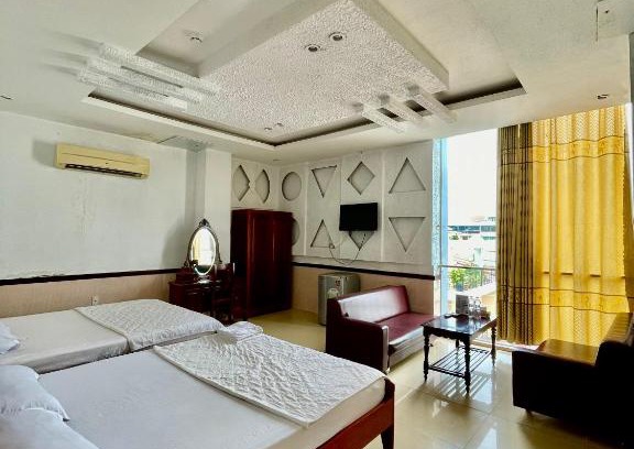 Dong Xoai Hotel | Discover Comfort at Khách Sạn Phương Lâm Hotel