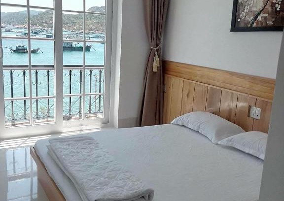 Cam Ranh Hotel | Cozy Hotel Sơn Anh on Bình Ba Island with Ocean Views