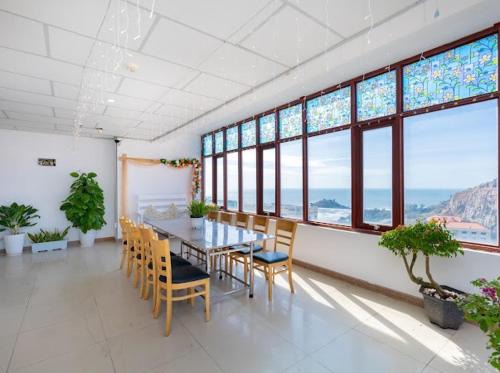 Vung Tau Hotel | Discover Hotel Sơn Thinh 23D: Your Budget-Friendly Retreat