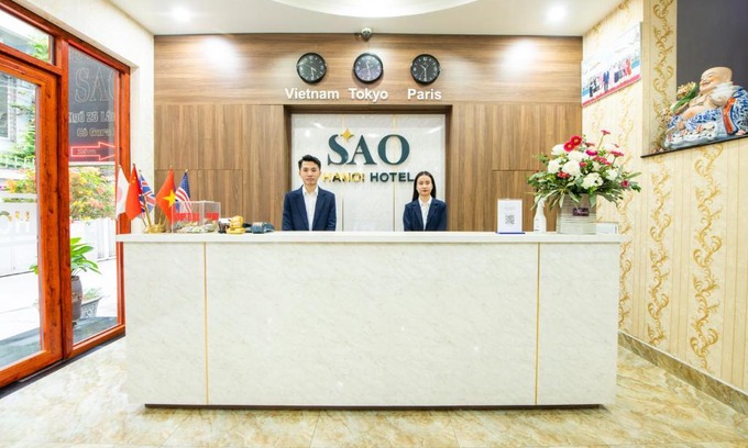 Long Bien Hotel | Top-Rated Khách Sạn Sao: Family-Friendly with Hot Tub