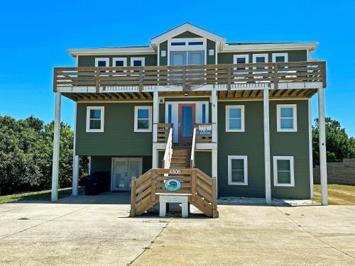 Sea Scape House | Ideal Family Retreat at KH4508 - Surf Par-Tee Hotel