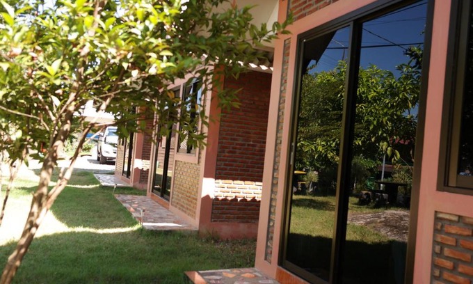 K. Phu Pieng House | Discover Family-Friendly Comfort at Khai Mook Homestay