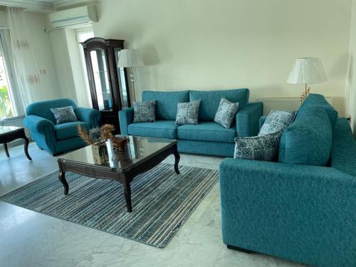 Suwailih Apartment | Family-Friendly 3 Bedroom Apartment in Khalda - Rated 10/10