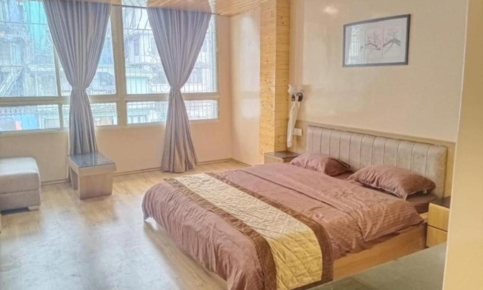 Gangtok House | Family-Friendly Stay at Khamdong Guesthouse, Rated 8/10