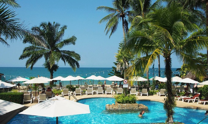 Khuekkhak Resort | Relaxing Escape at Khao Lak Palm Beach Resort with Spa