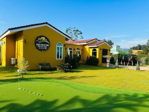 Mu Si Villa | Experience Khao Yai My Way: Family-Friendly with Pool