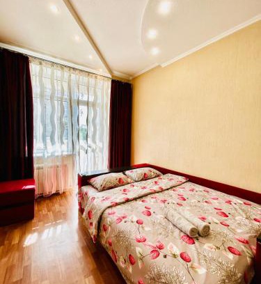 Petrovskoye Apartment | Family-Friendly Retreat at Kholodnaya Gora with Hot Tub