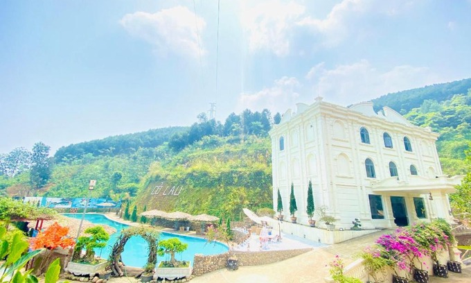 Bao Thang Hotel | Discover Cỏ Lau Village Eco Resort with Oceanfront Views