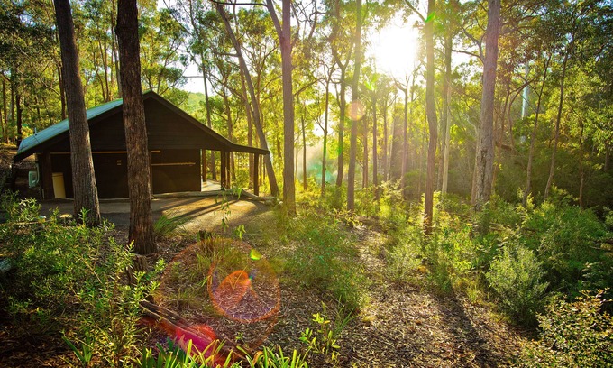 Tathra Cottage | Experience Kianinny Bush Cottages: Family-Friendly Retreat