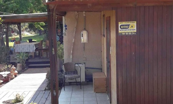 Beer Tuvia House | Cozy Kibbutz Hatzor Suite with Kitchen Near Ashdod