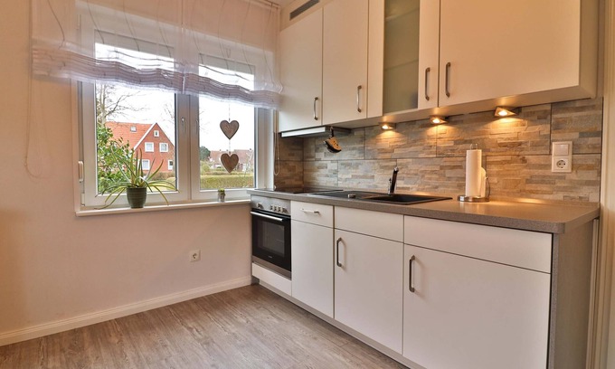 Langeoog Apartment | Top-Rated Kiek RIN BI Kati - Cozy Ferienwohnung with Kitchen