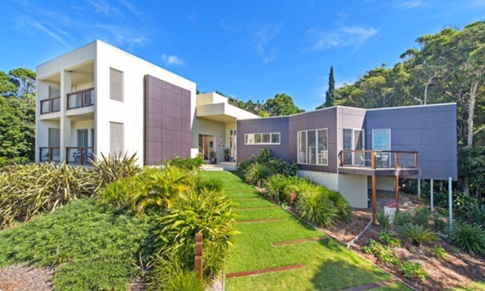 Port Macquarie House | Executive Style Home with Oceanfront Views & Pet-Friendly Amenities