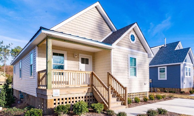 Harbinger House | Pet-Friendly Retreat at Kilmarlic Butler Cabin Awaits You