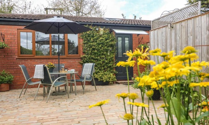 Poulton-le-Fylde House | Top-Rated Kilmory Lodge: Ideal for Families and Relaxation