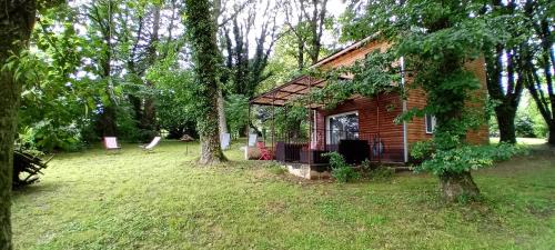 Saint-Dizier-Leyrenne House | Pet-Friendly Kilomètre Creusois with Oceanfront Views