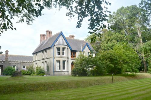 Rathfriland Bed & Breakfast | Discover Kiltariff Hall Country House - 4-Star Retreat