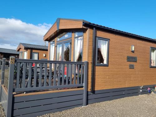 Forfar House | Kimadalyn: Family-Friendly 4-Star Hotel with High Guest Ratings