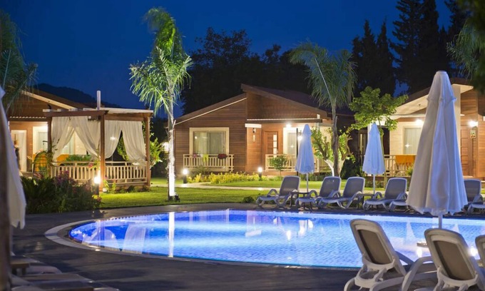 Cirali Hotel | Kimera Lounge: Ocean View Retreat with Spa and Pool Access