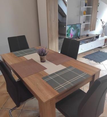 Gyor Apartment | Kincs apartman