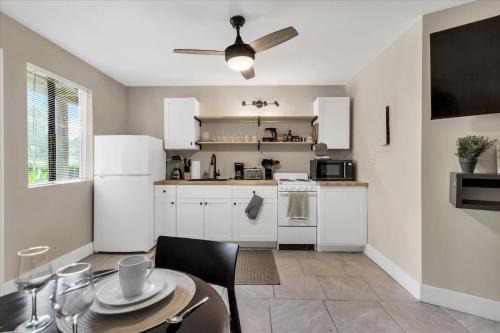 Huntsville Apartment | Modern Studio Apartment with King Bed - Rated 8.8/10